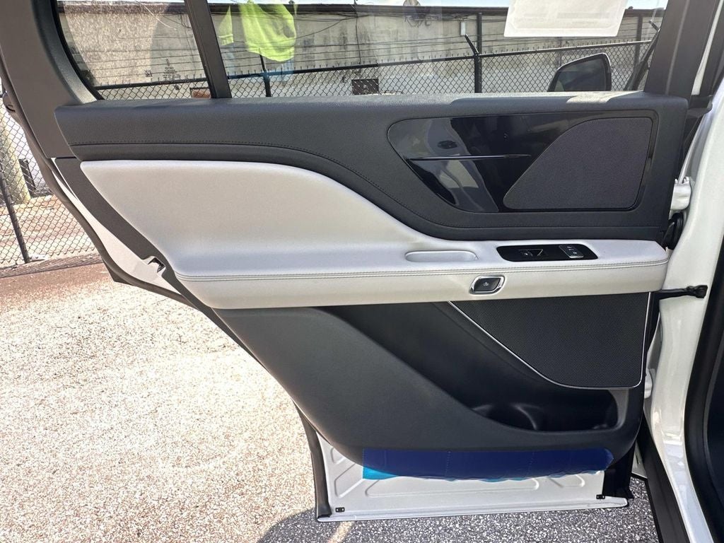 2025 Lincoln Aviator Premiere