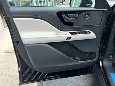 2025 Lincoln Aviator Premiere