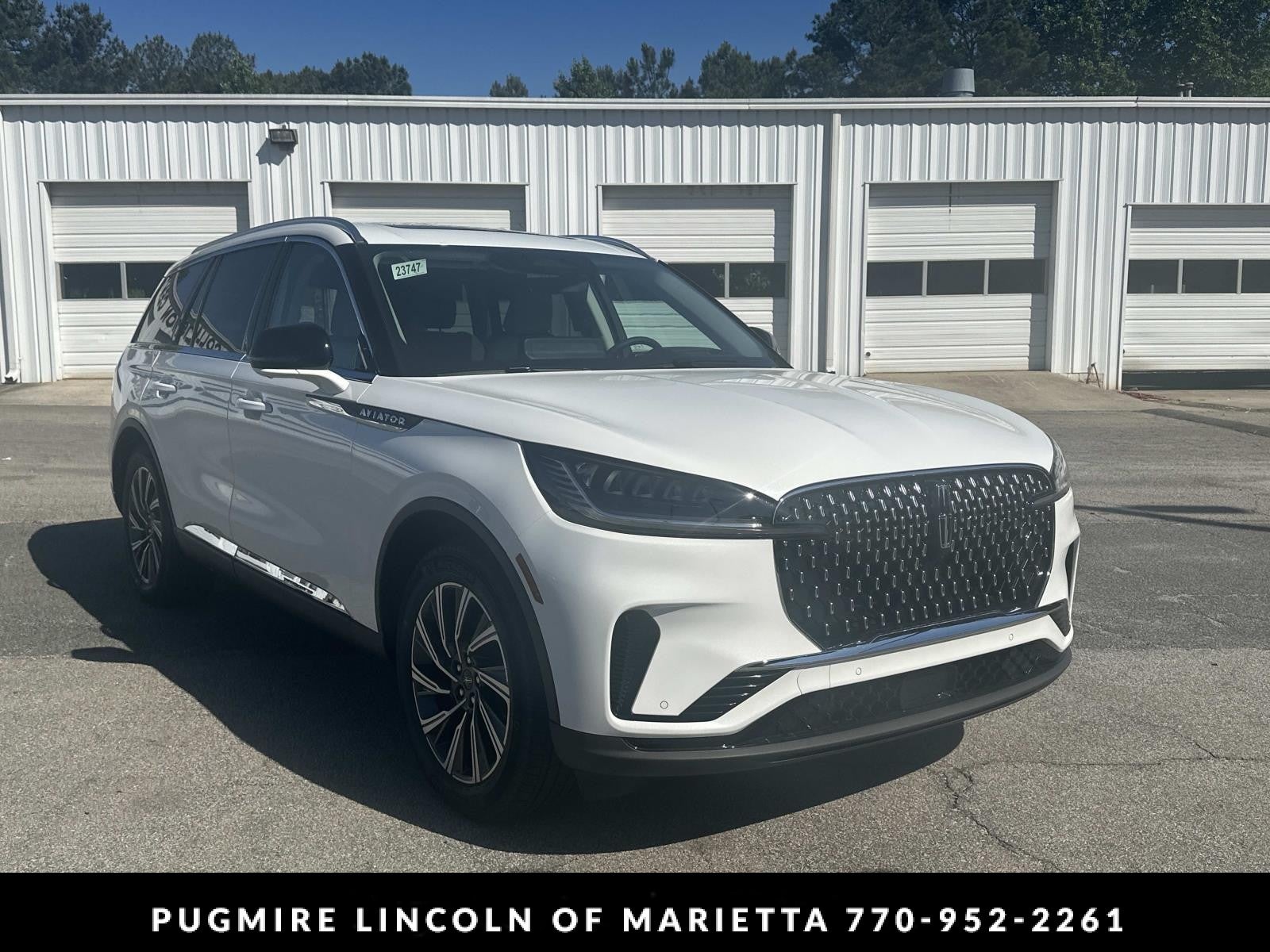 2026 Lincoln Aviator Premiere RWD's photo