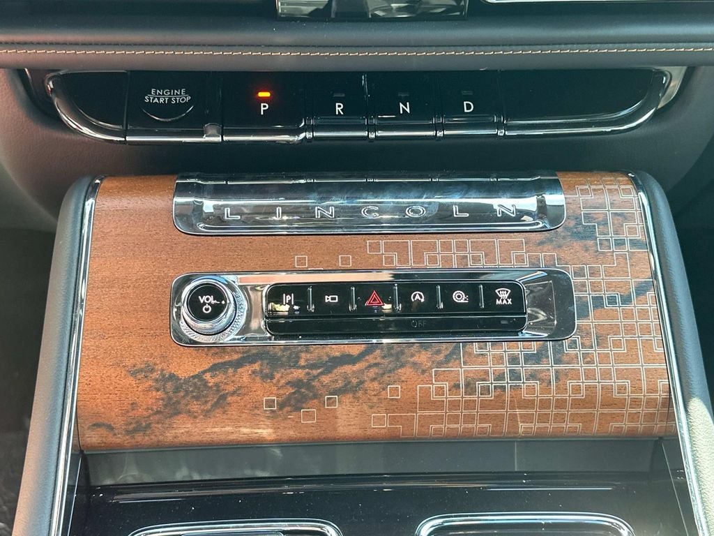 2025 Lincoln Aviator Black Label