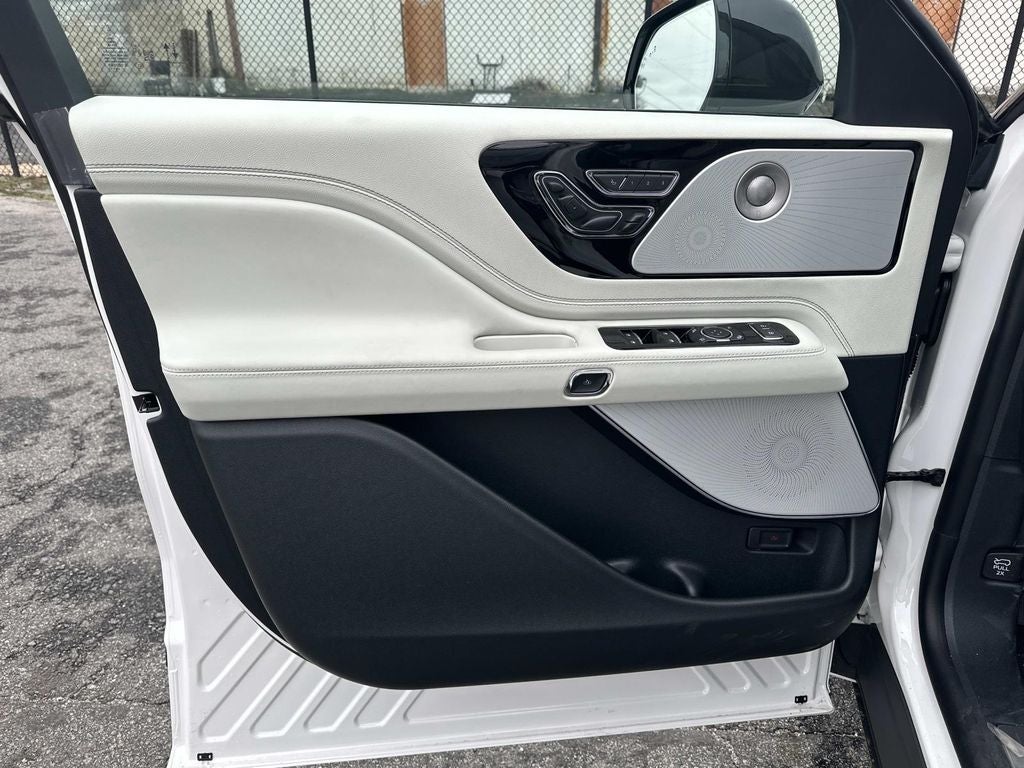 2026 Lincoln Aviator Black Label