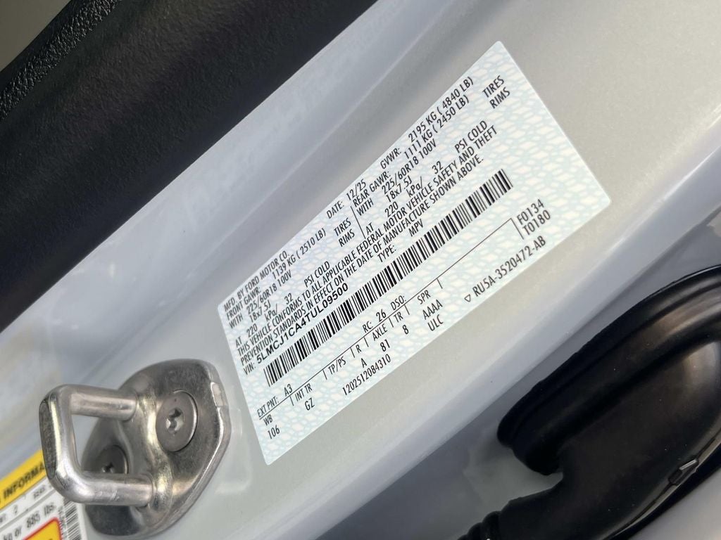 2026 Lincoln Corsair Premiere