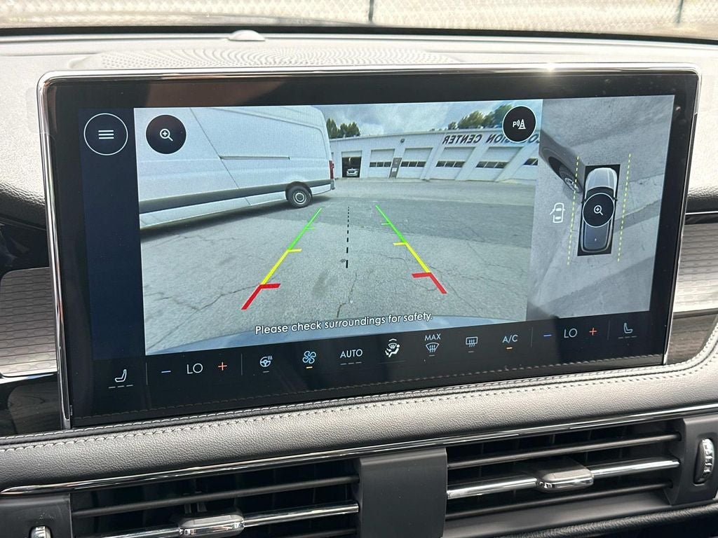 2025 Lincoln Corsair Premiere