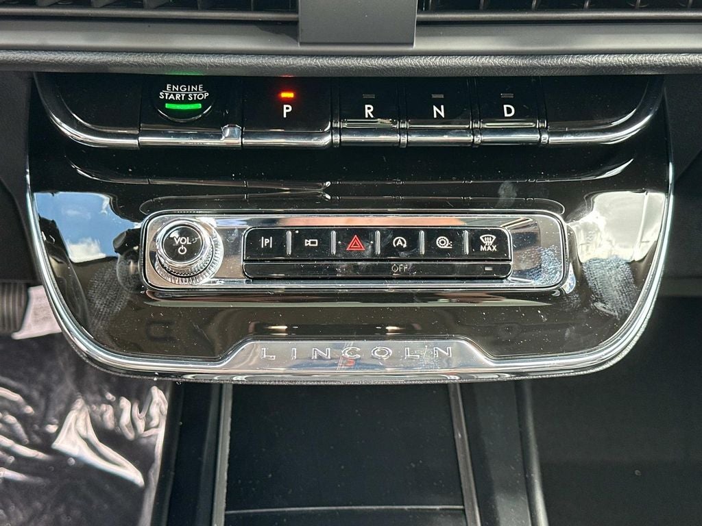 2025 Lincoln Corsair Premiere