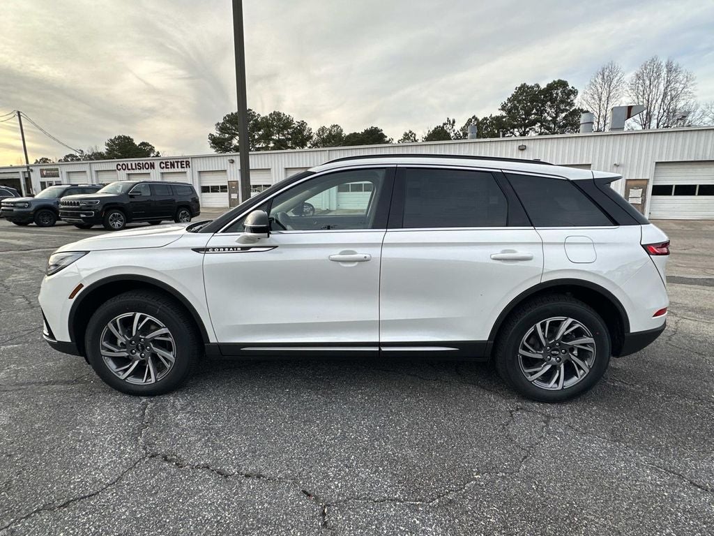 2026 Lincoln Corsair Premiere