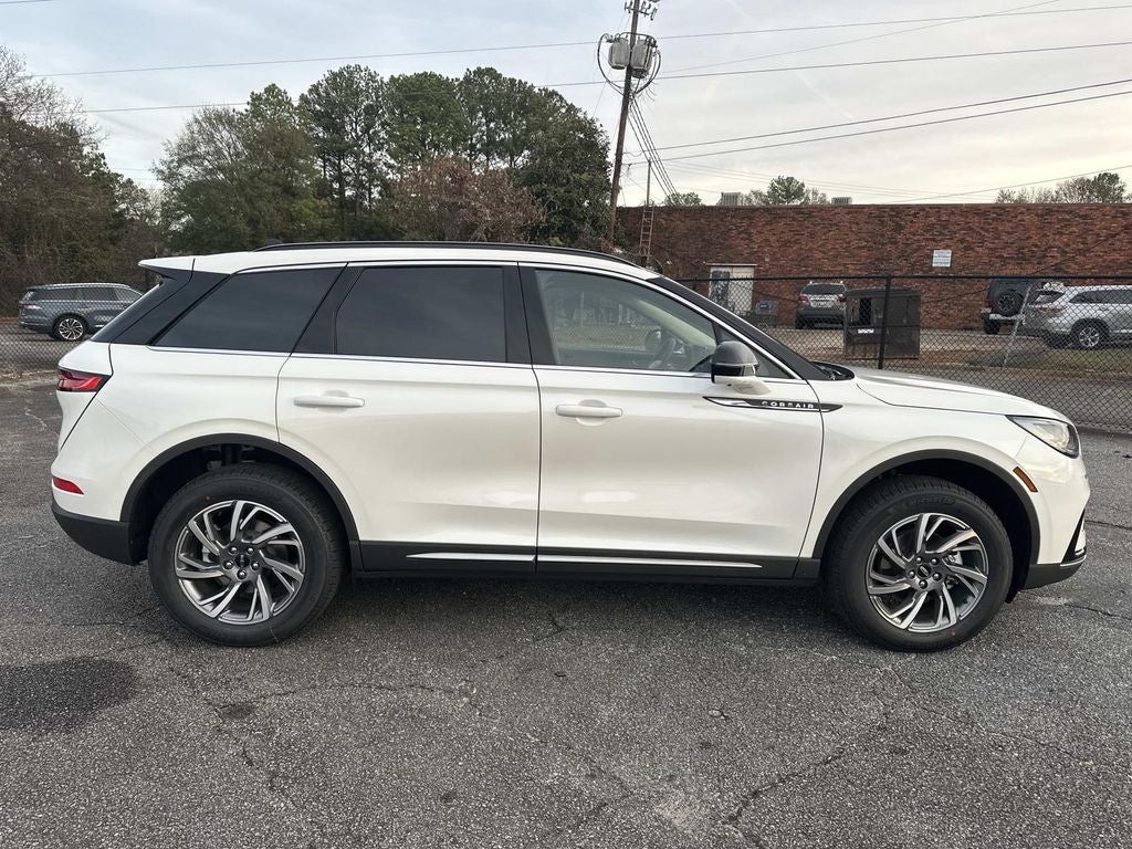 2026 Lincoln Corsair Premiere