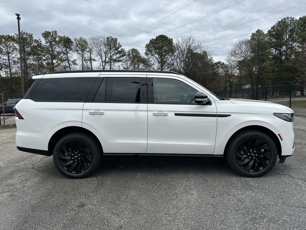 2025 Lincoln Navigator Reserve