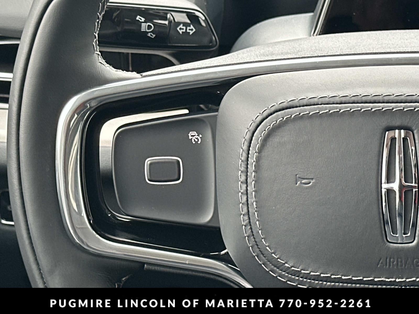 2027 Lincoln Navigator Reserve
