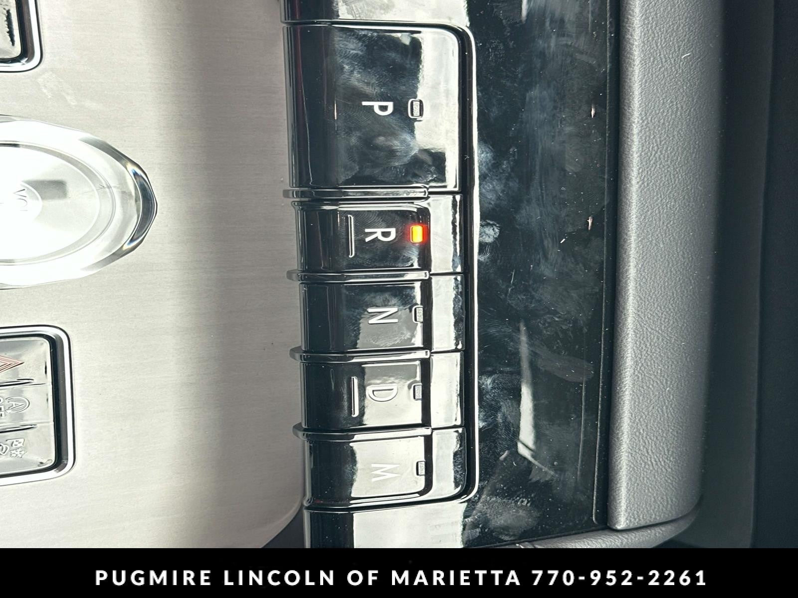 2027 Lincoln Navigator Reserve