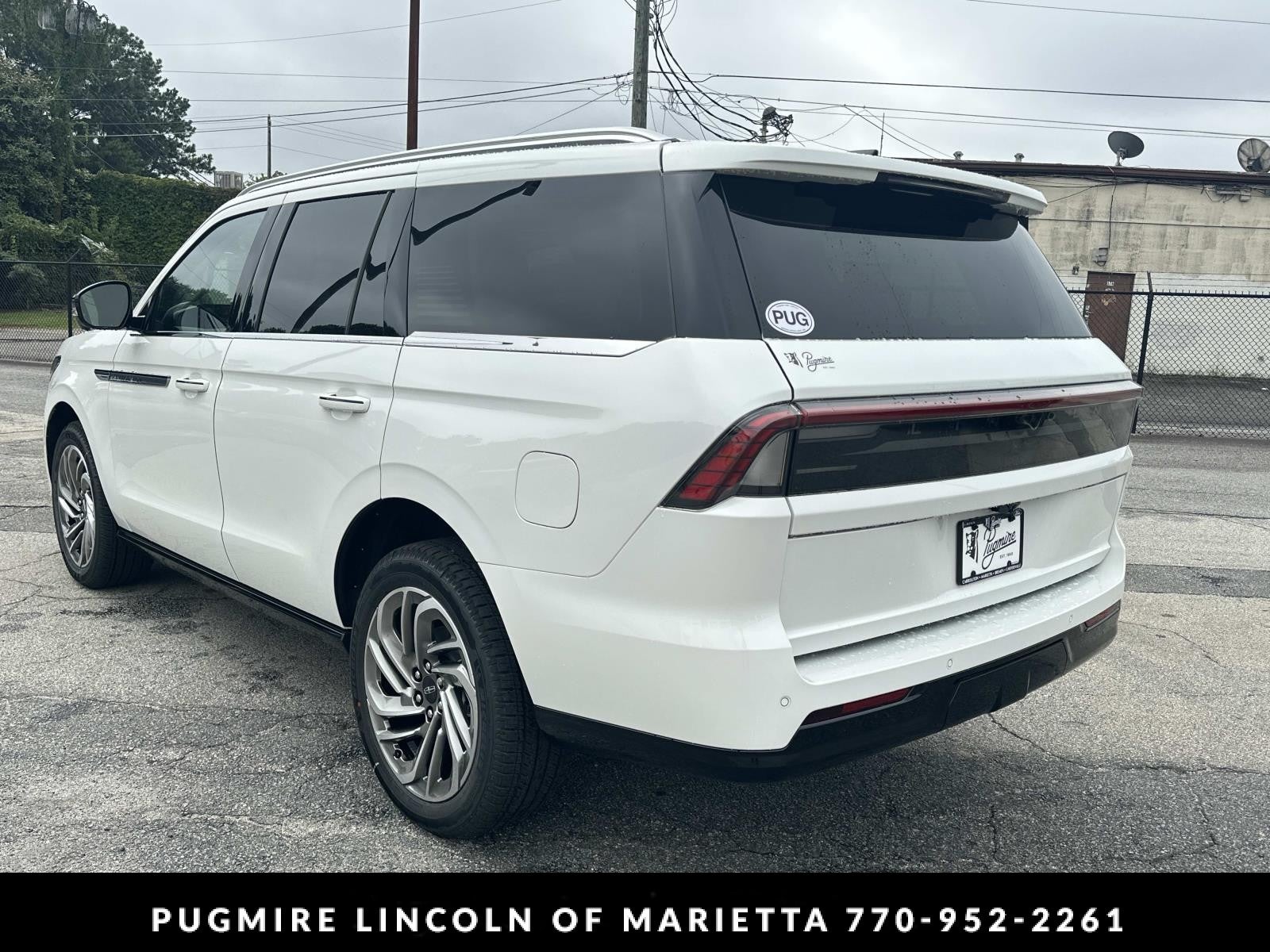 2027 Lincoln Navigator Reserve