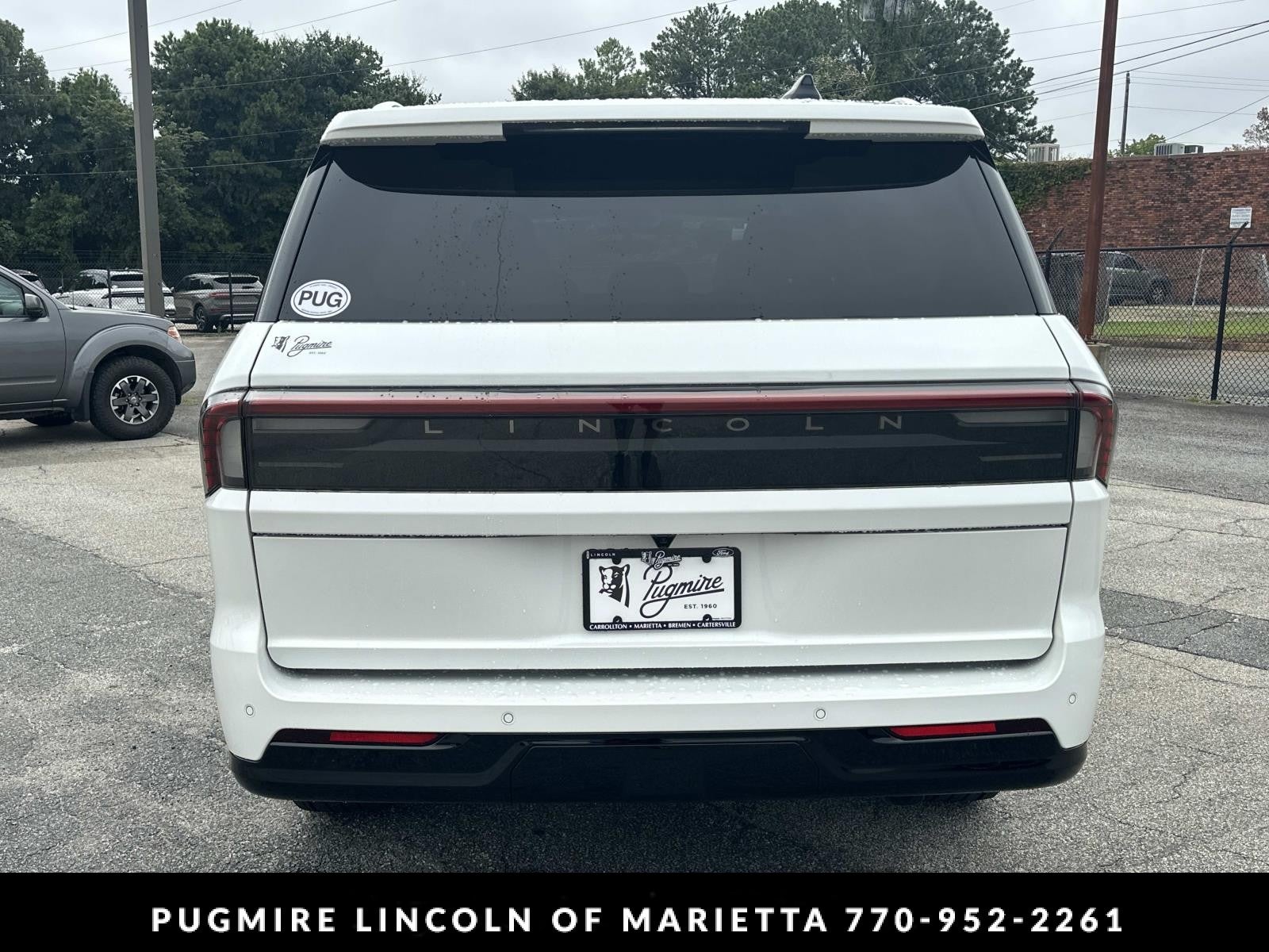2027 Lincoln Navigator Reserve