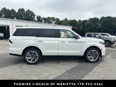2027 Lincoln Navigator Reserve