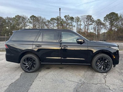 2025 Lincoln Navigator Reserve