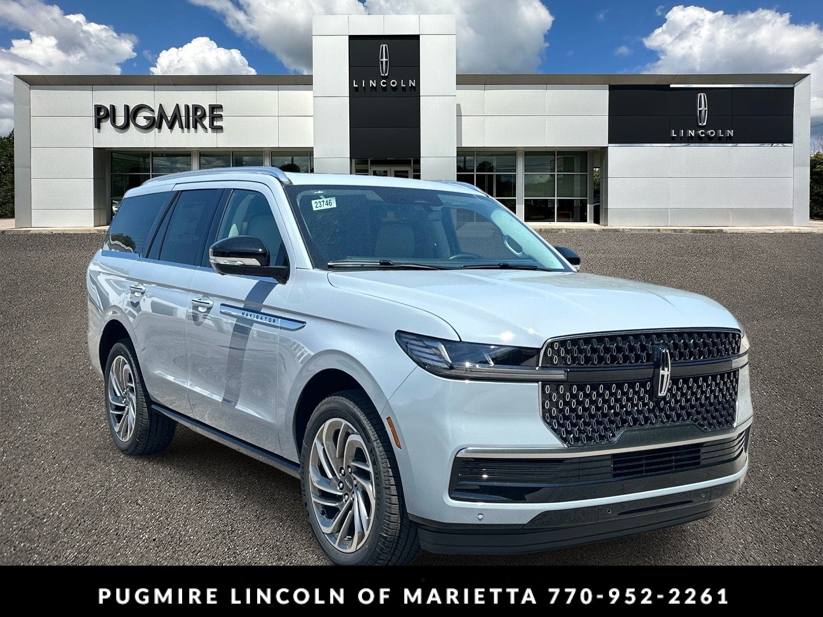 2026 Lincoln Navigator Reserve 4WD's photo