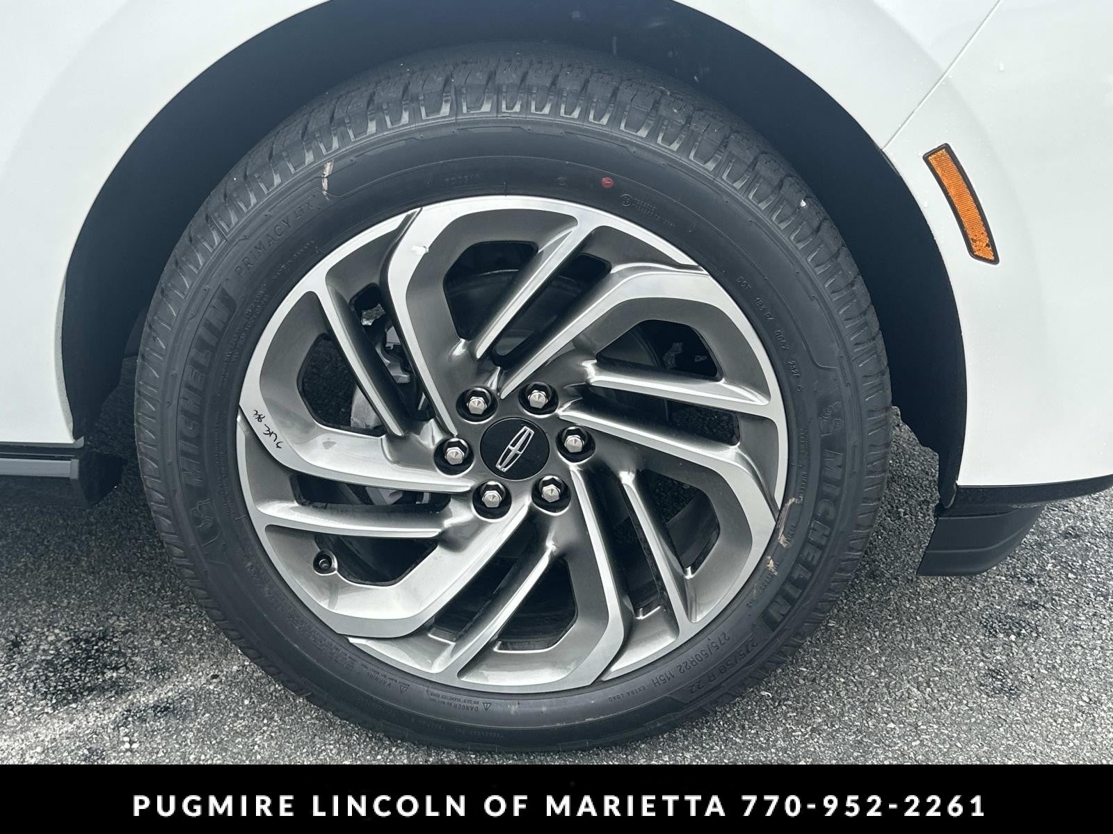 2027 Lincoln Navigator Reserve