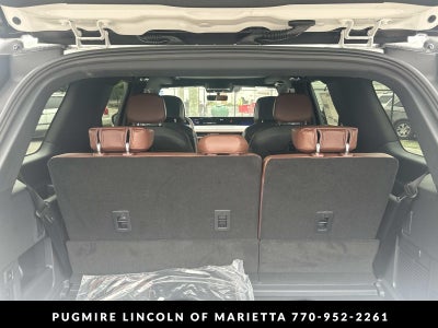 2027 Lincoln Navigator Reserve