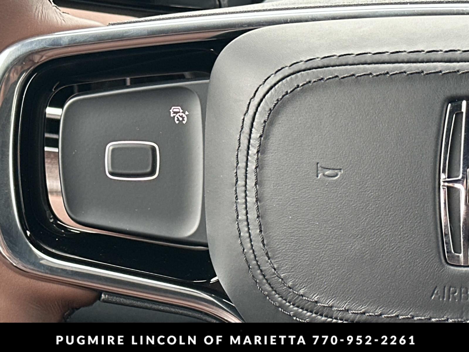 2027 Lincoln Navigator Reserve