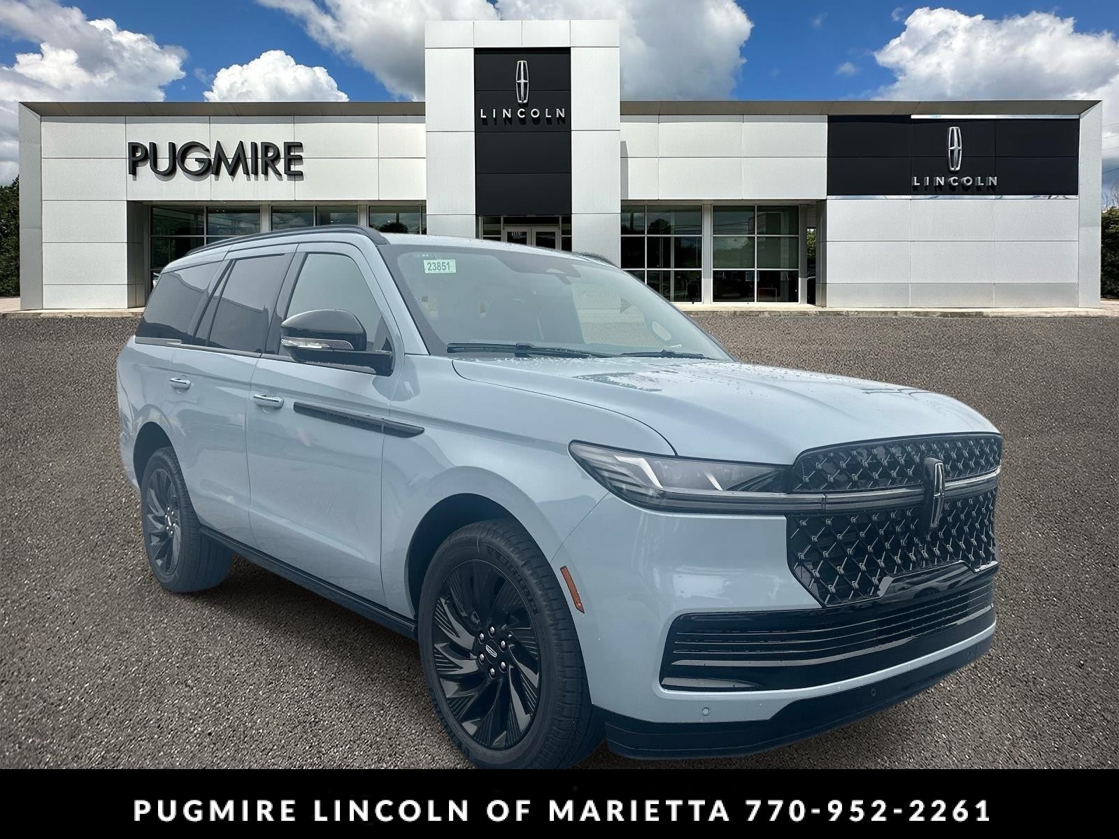 2027 Lincoln Navigator