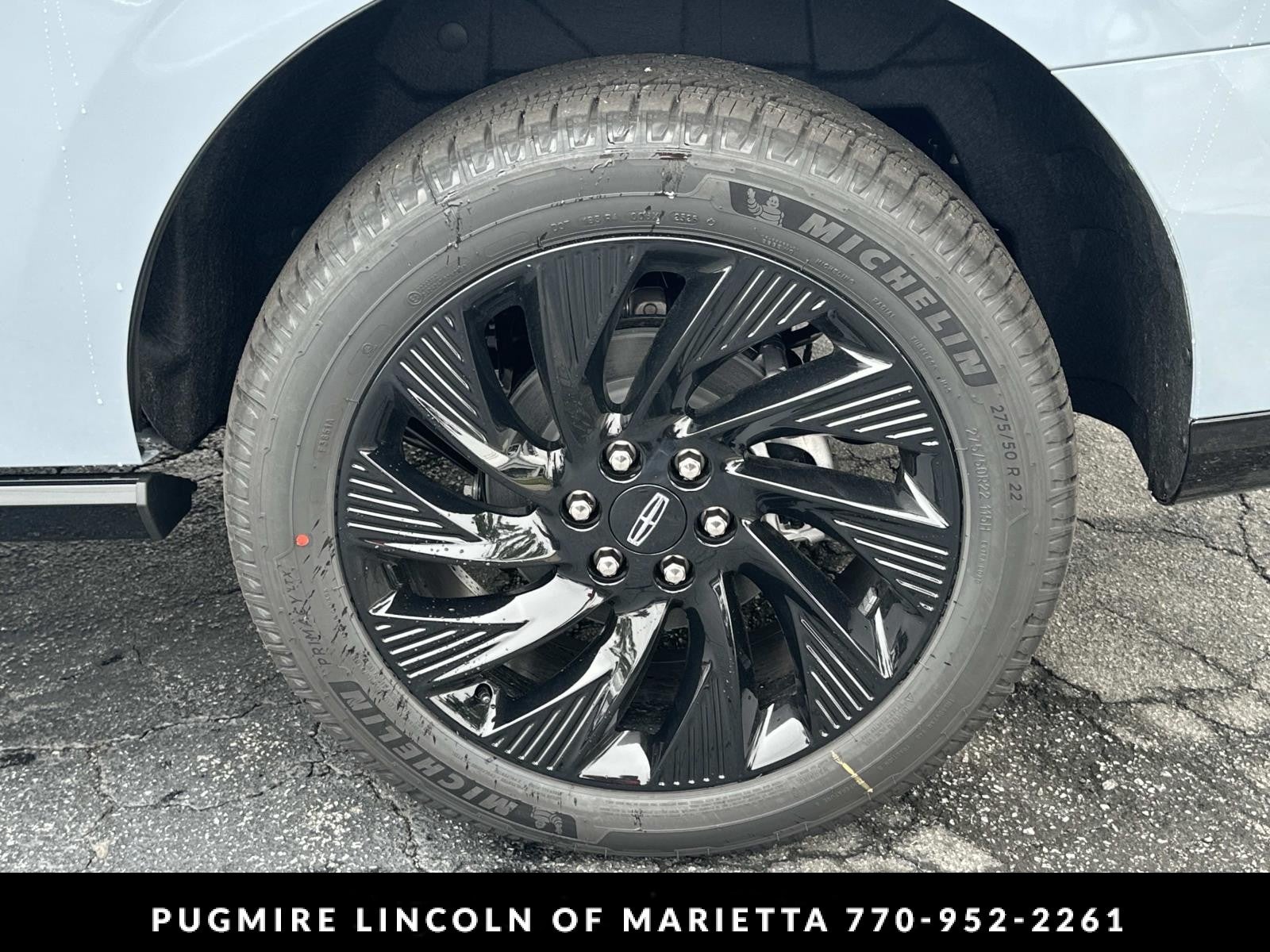 2027 Lincoln Navigator Reserve