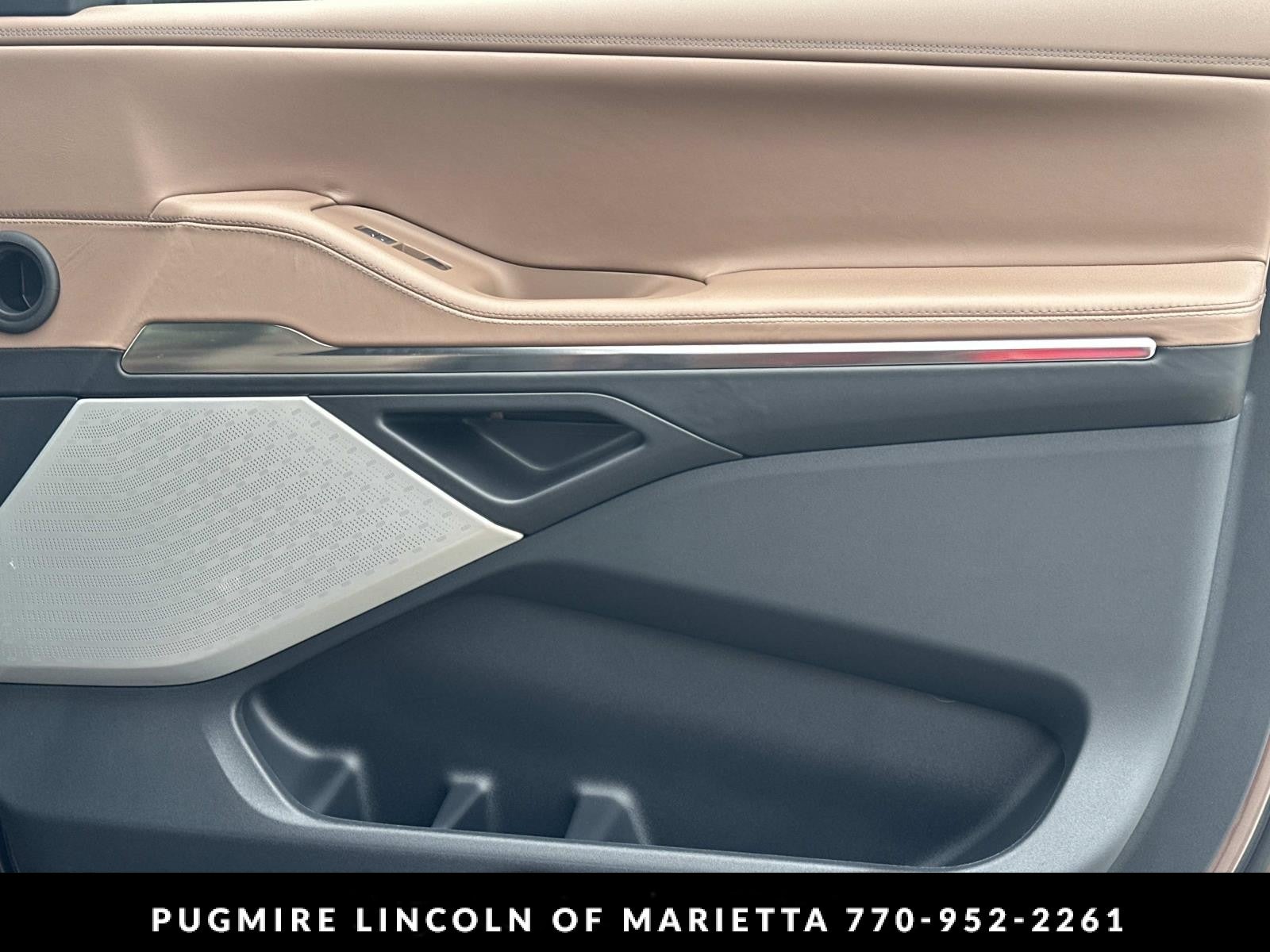 2027 Lincoln Navigator Black Label