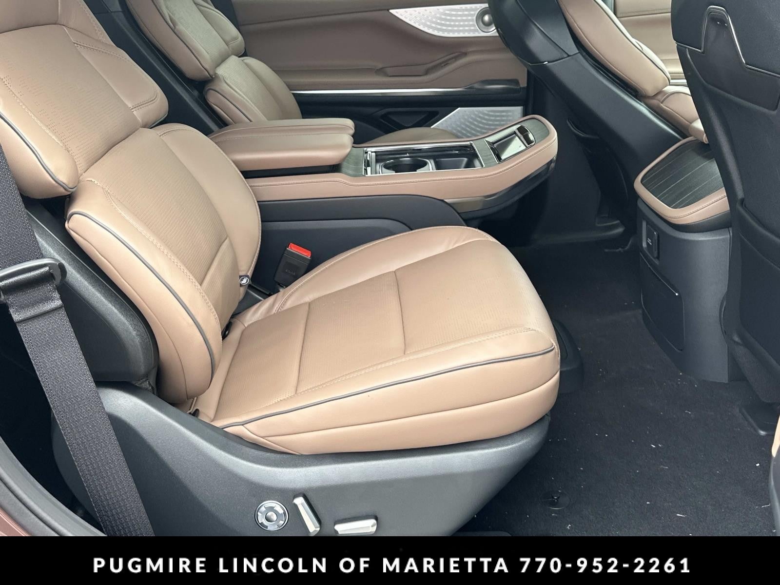 2027 Lincoln Navigator Black Label