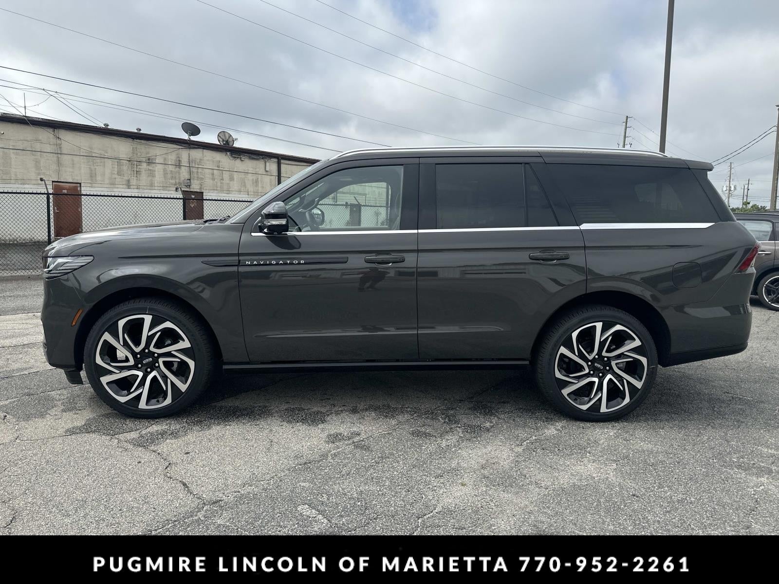 2027 Lincoln Navigator Black Label