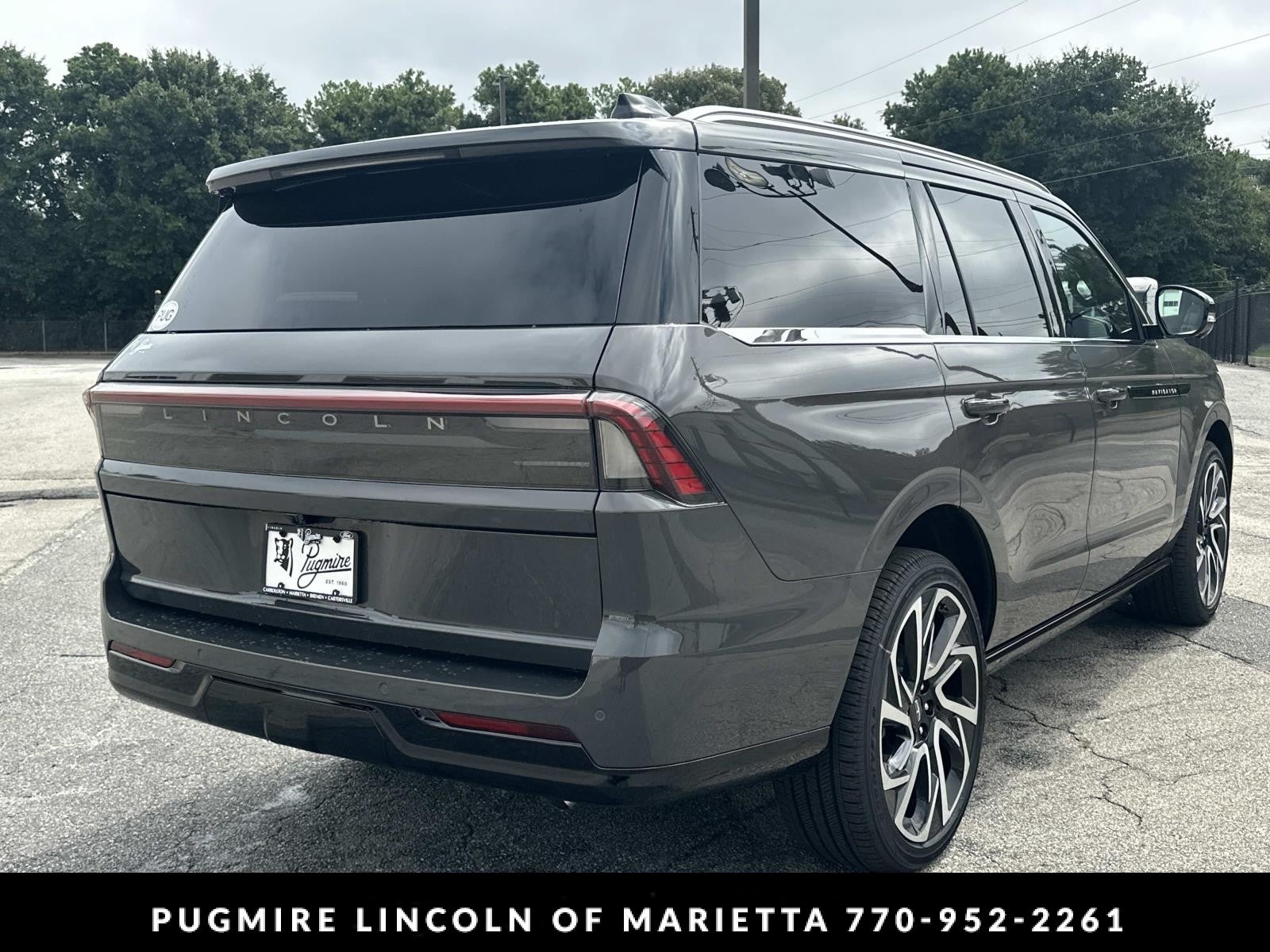 2027 Lincoln Navigator Black Label