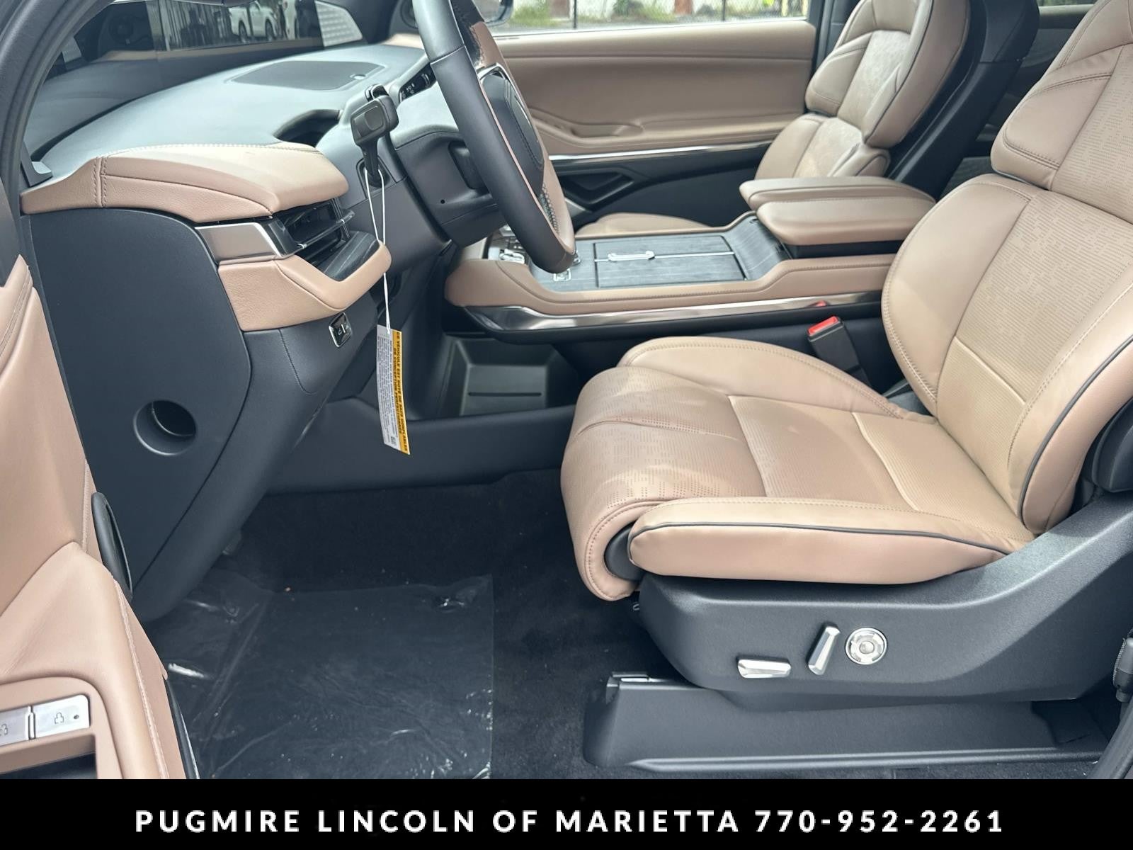 2027 Lincoln Navigator Black Label