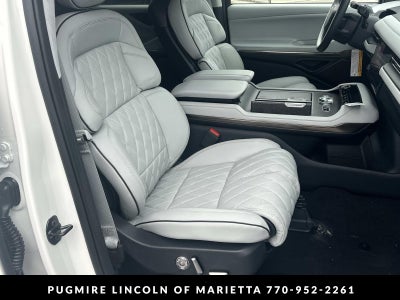 2026 Lincoln Navigator Black Label