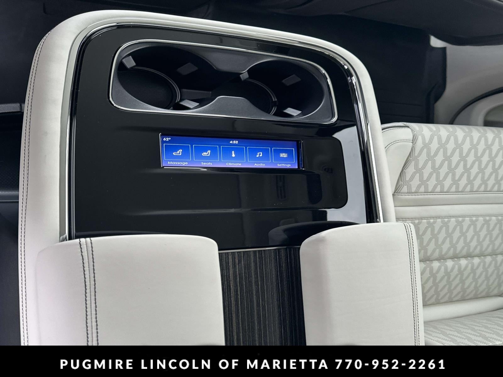 2024 Lincoln Navigator Black Label
