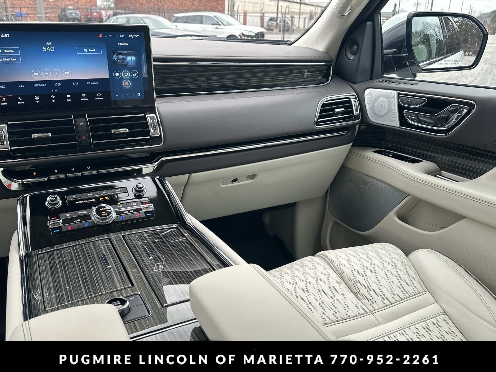2024 Lincoln Navigator Black Label