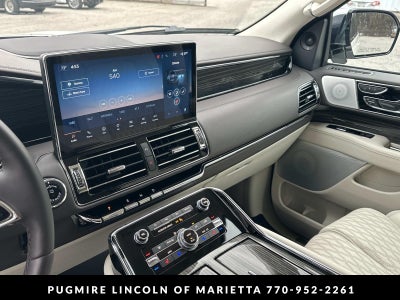 2024 Lincoln Navigator Black Label