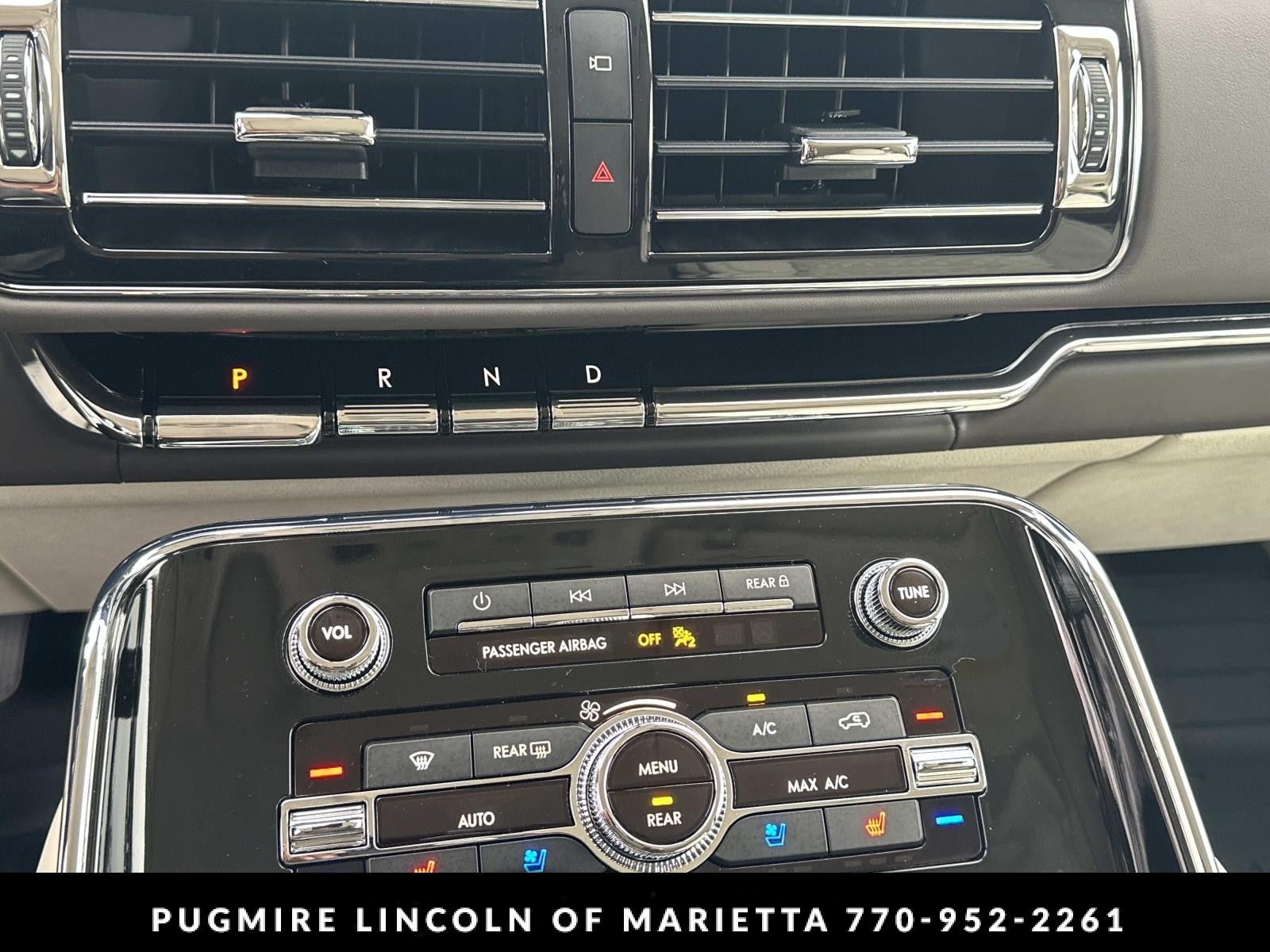 2024 Lincoln Navigator Black Label