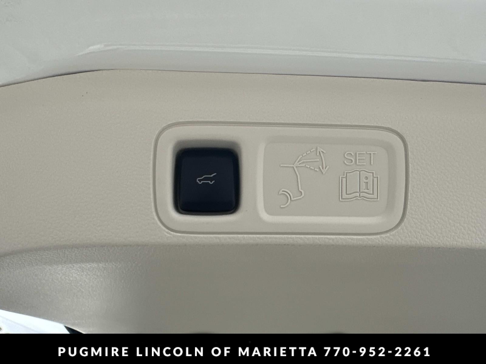 2024 Lincoln Navigator Black Label