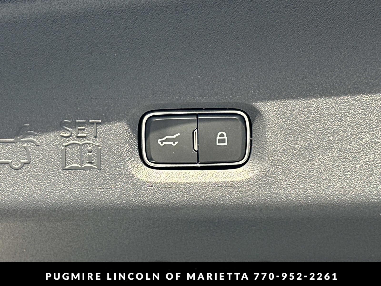 2026 Lincoln Navigator Black Label