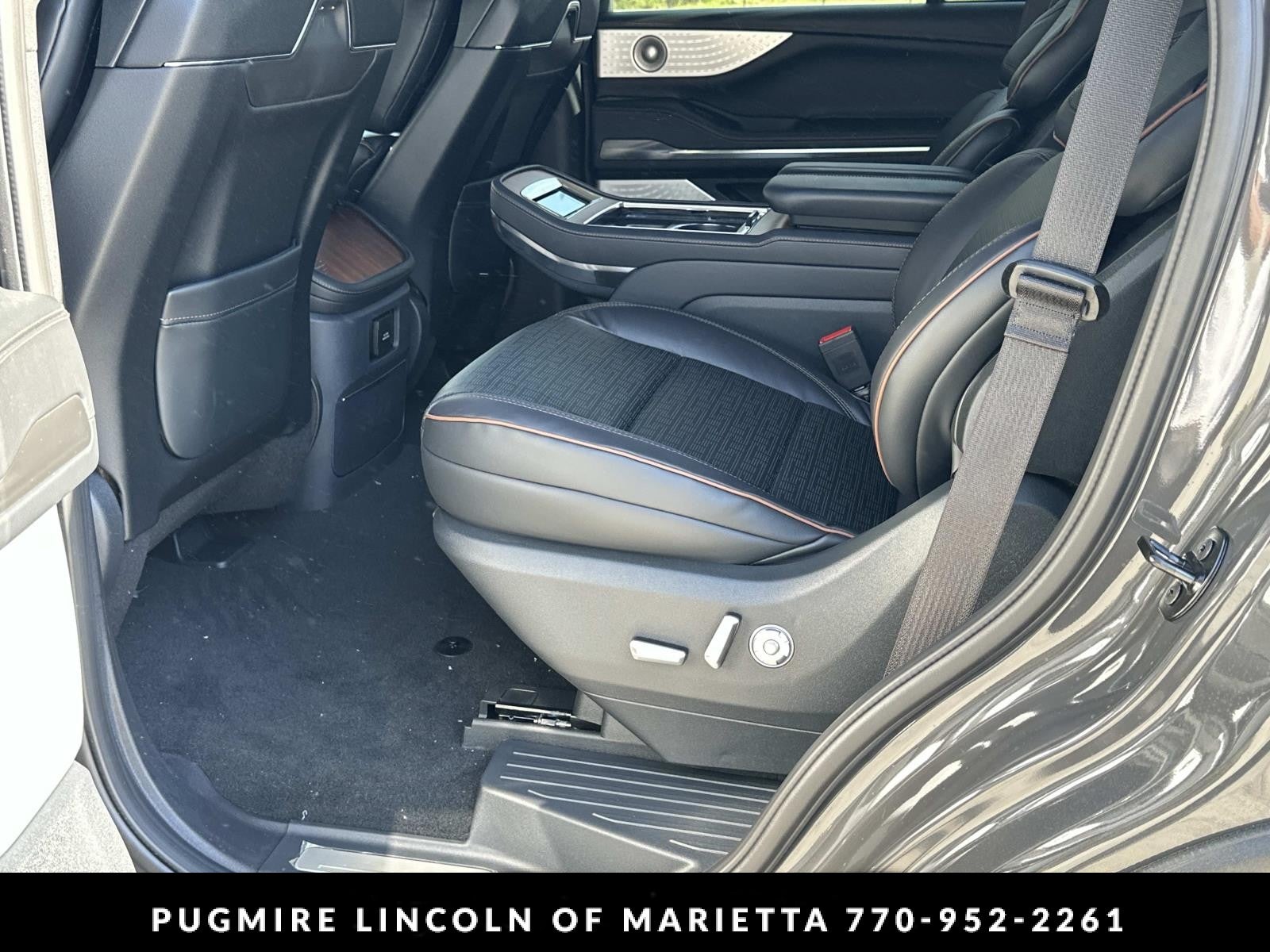 2026 Lincoln Navigator Black Label