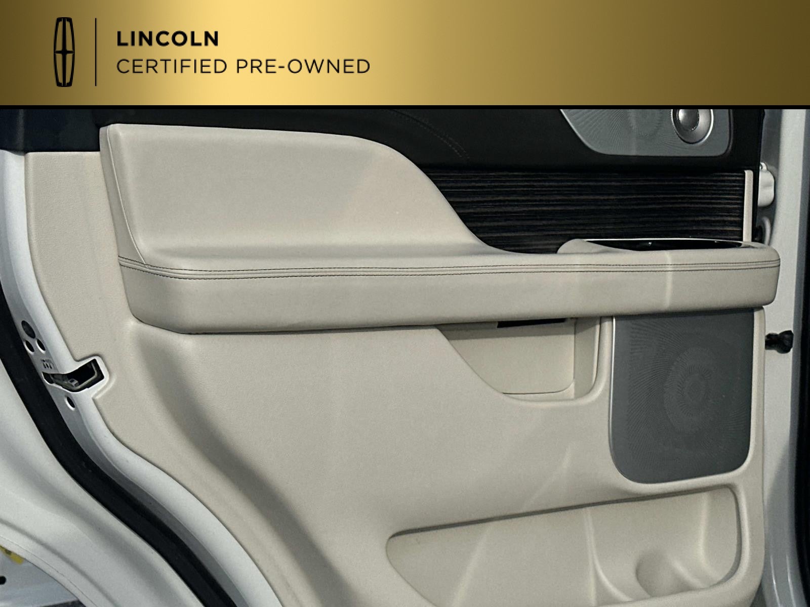 2022 Lincoln Navigator Black Label