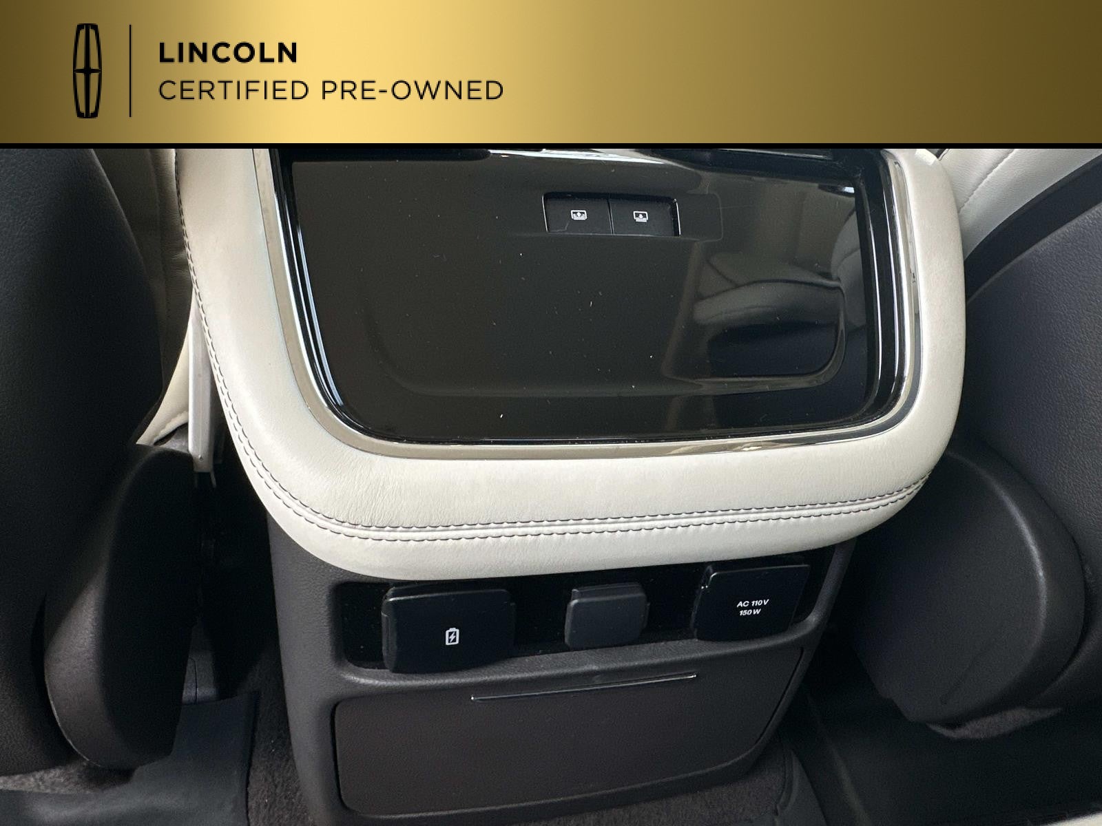 2022 Lincoln Navigator Black Label