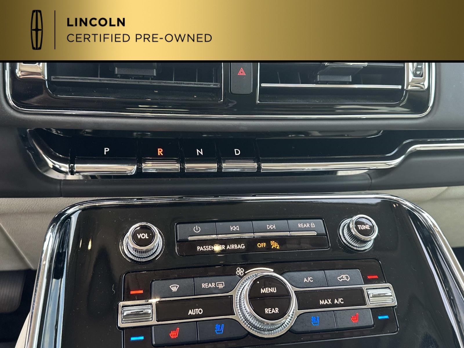 2022 Lincoln Navigator Black Label
