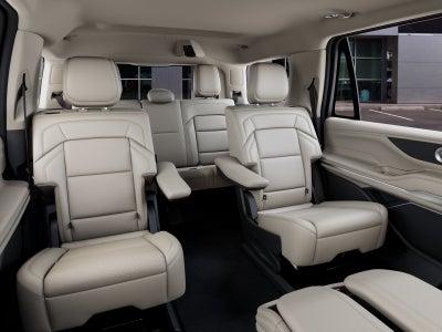 2027 Lincoln Navigator Premiere