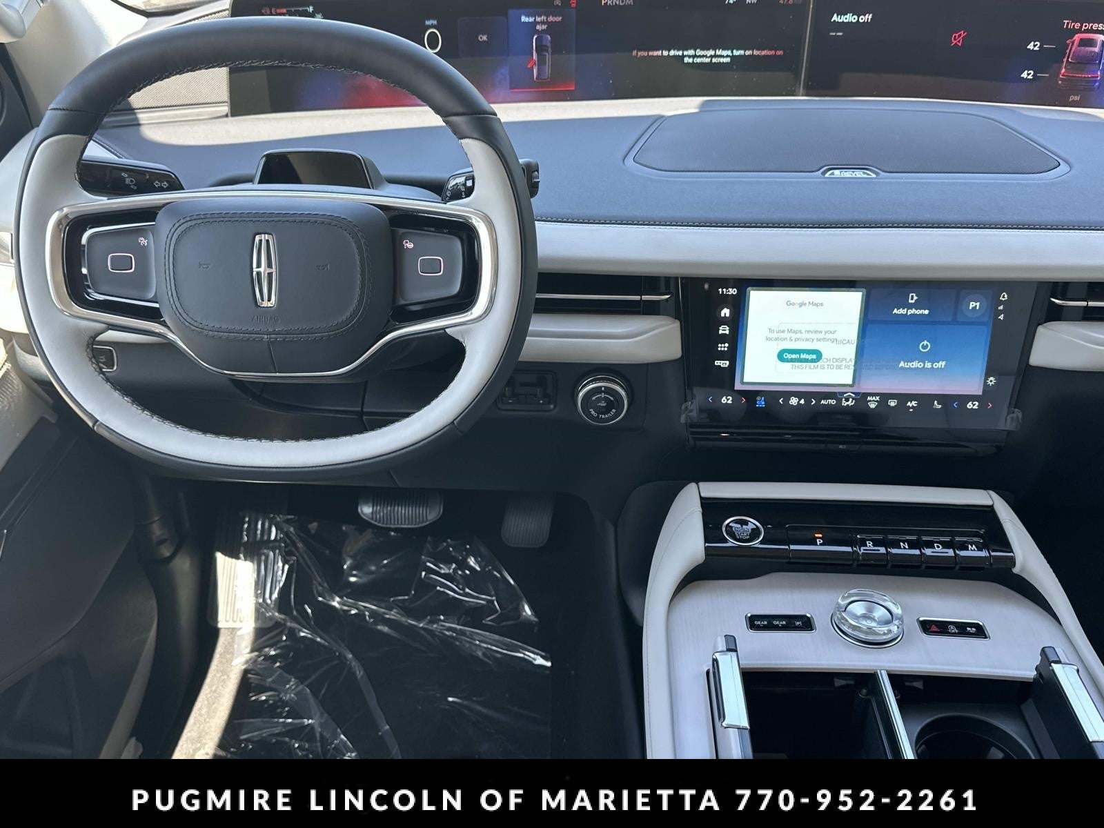 2026 Lincoln Navigator Premiere