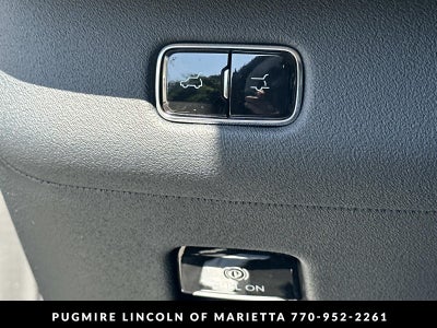 2026 Lincoln Navigator Premiere