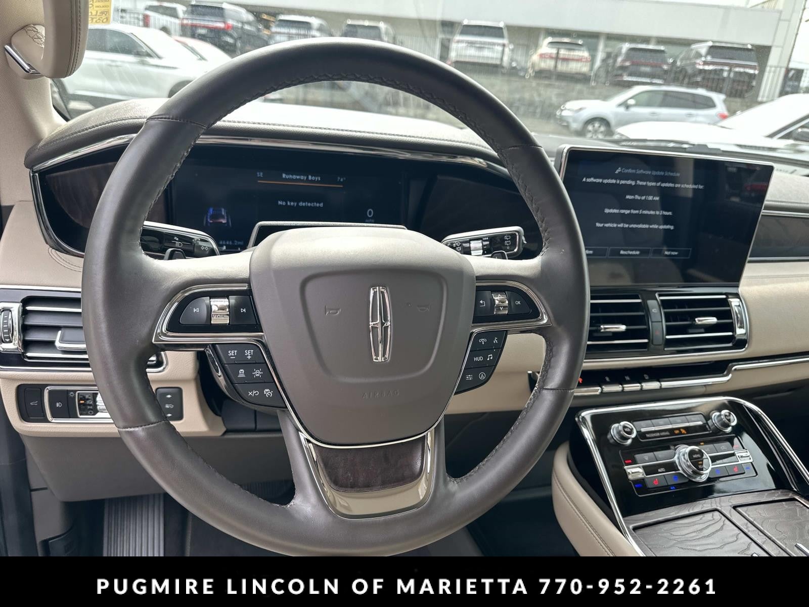 2023 Lincoln Navigator L Reserve