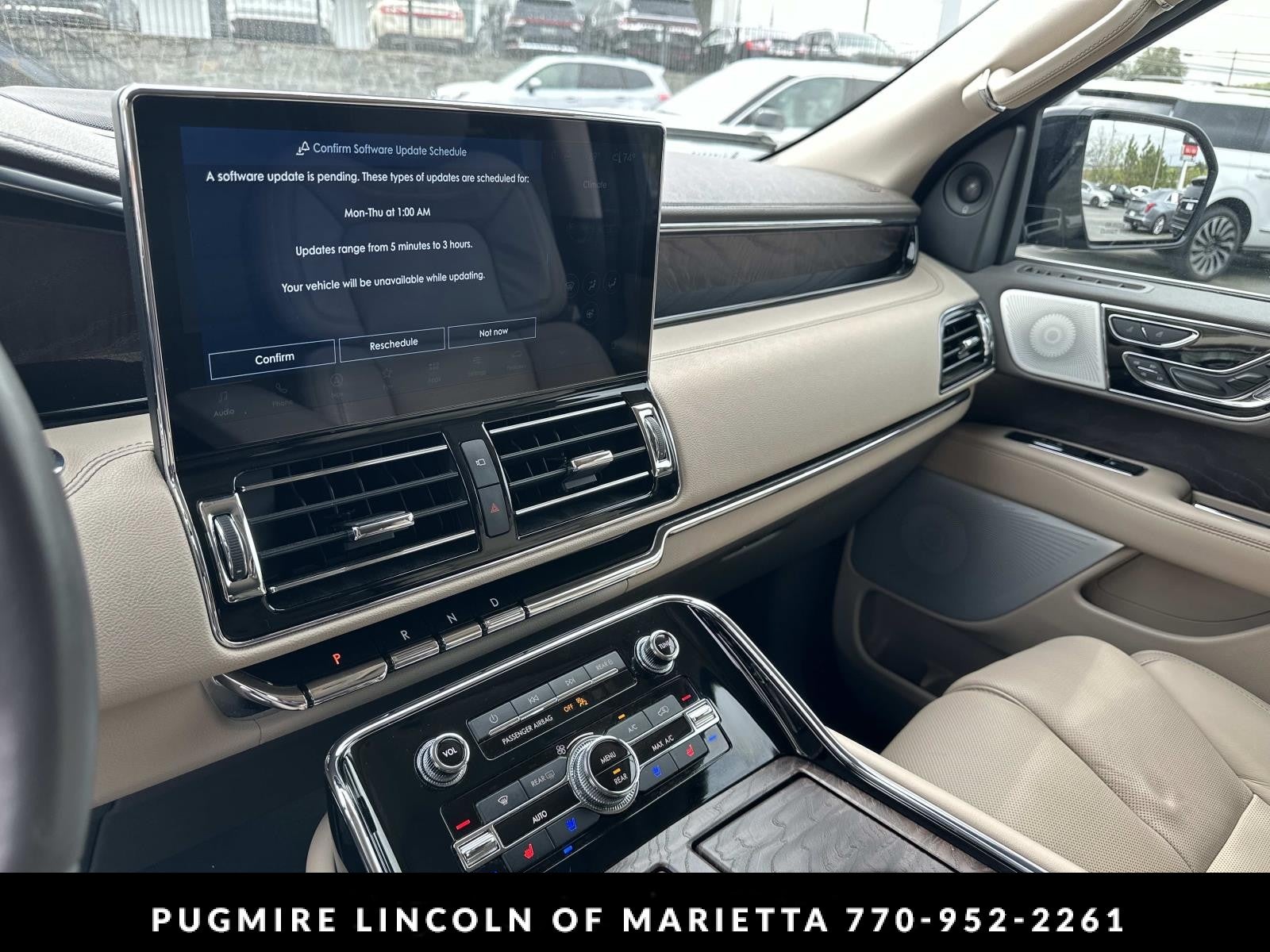 2023 Lincoln Navigator L Reserve