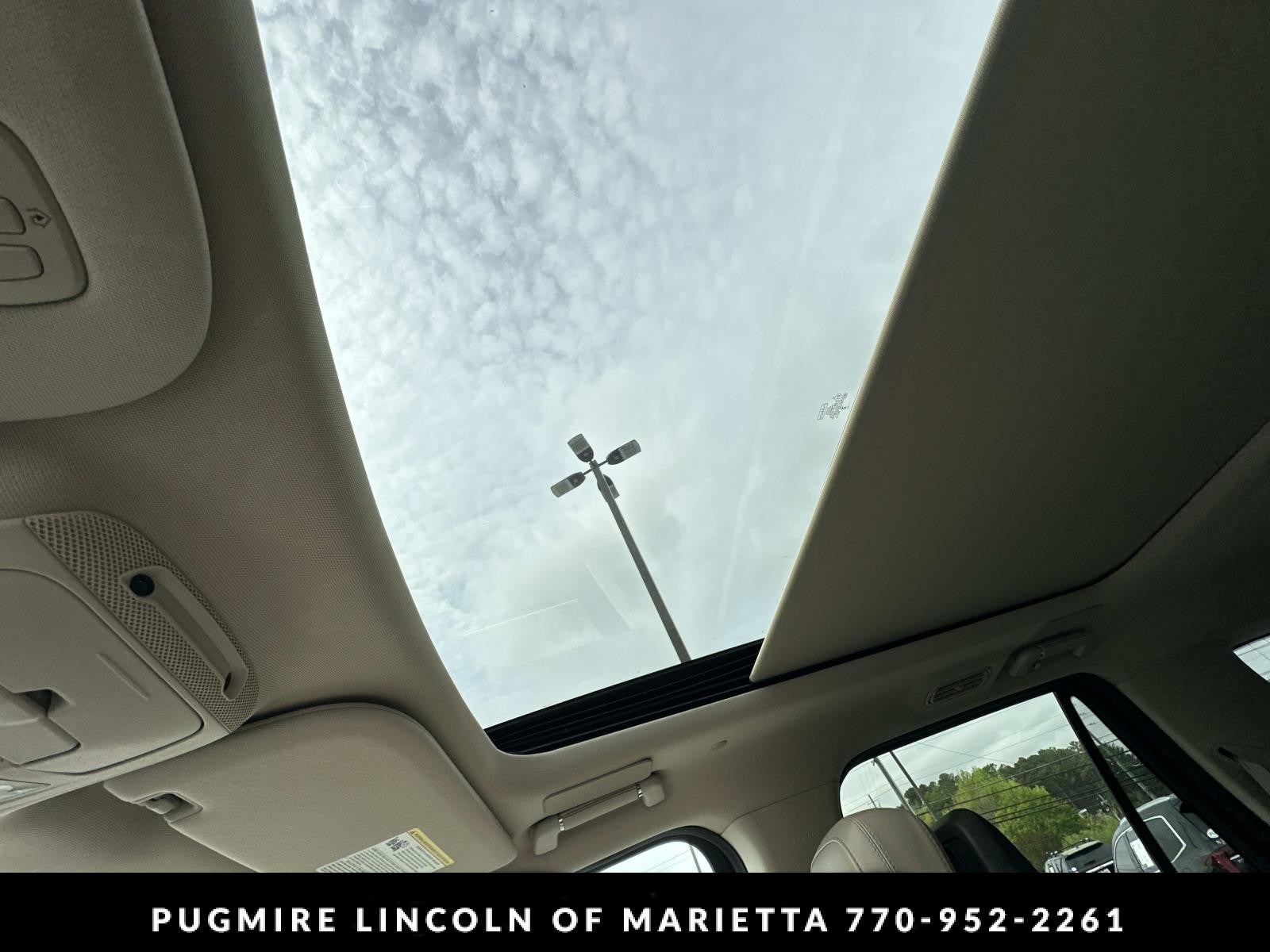 2023 Lincoln Navigator L Reserve