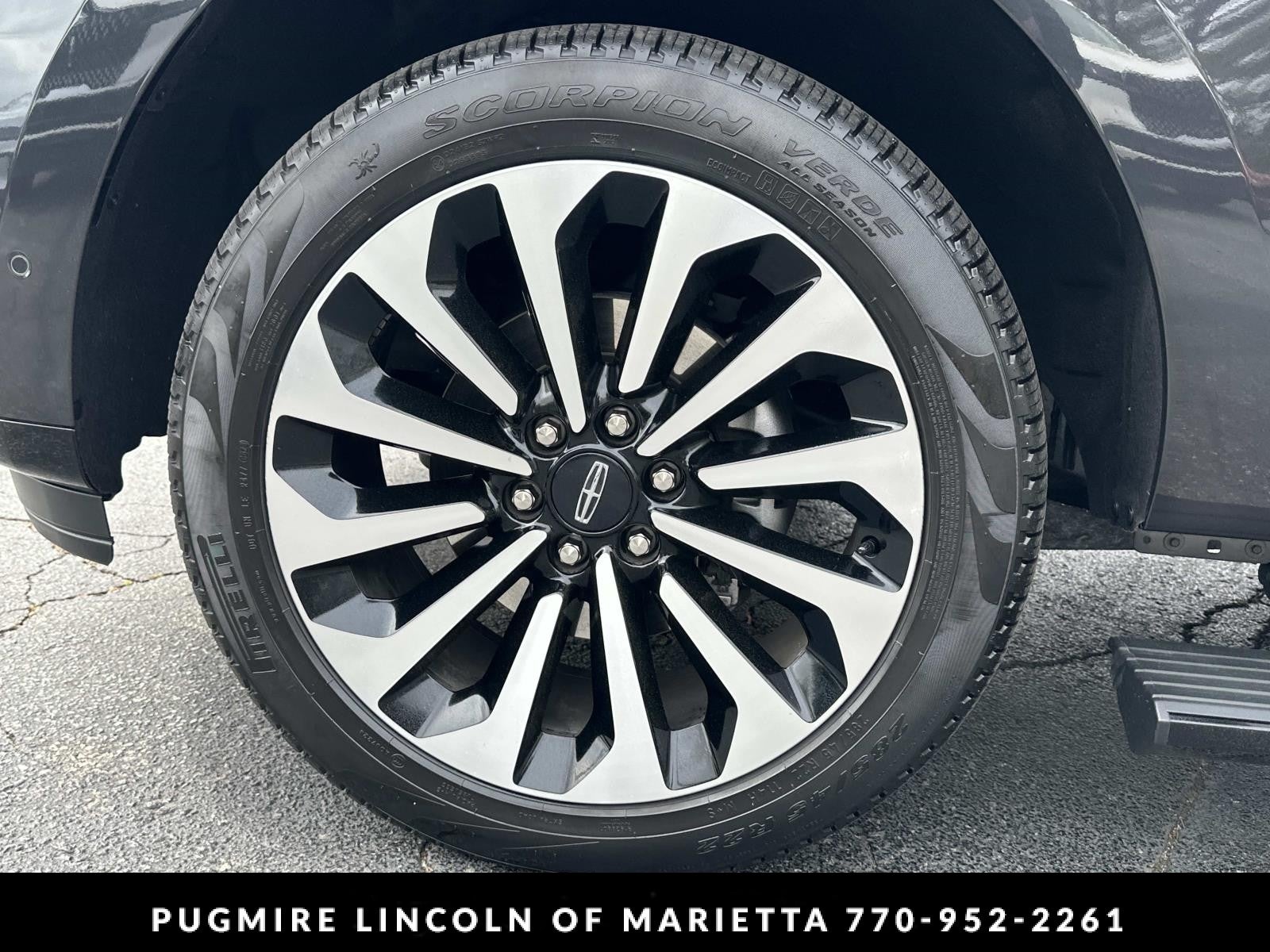 2023 Lincoln Navigator L Reserve