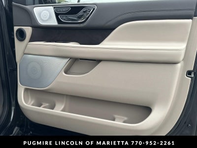 2023 Lincoln Navigator L Reserve
