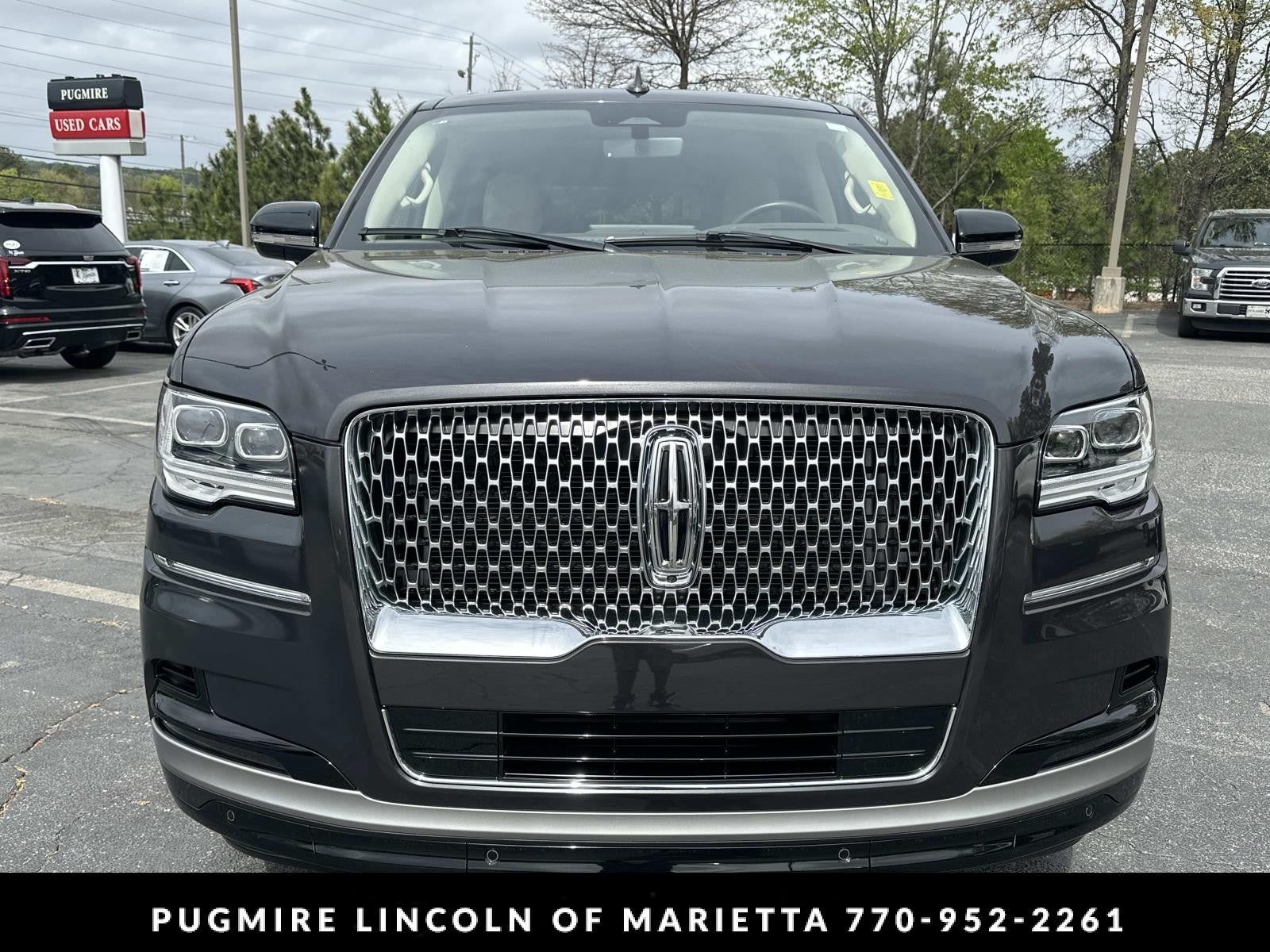 2023 Lincoln Navigator L Reserve