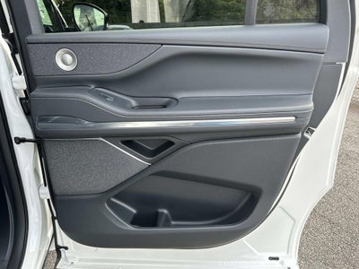 2025 Lincoln Navigator L Reserve