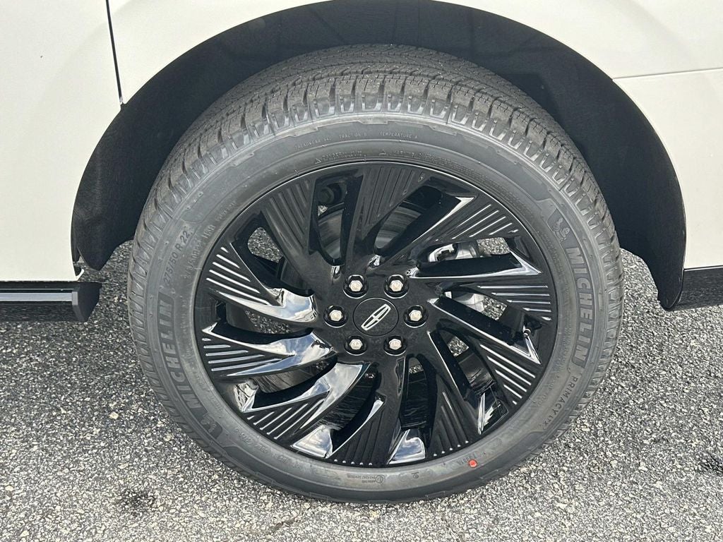 2025 Lincoln Navigator L Reserve